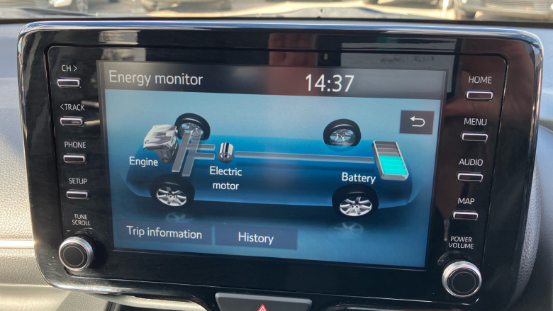 Toyota Yaris 1.5 Hybrid Design 5dr CVT Hybrid Hatchback